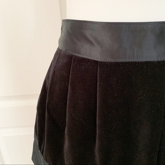 Erin Fetherston + Target Velvet & Satin Skirt Sz XS - Picture 4 of 8